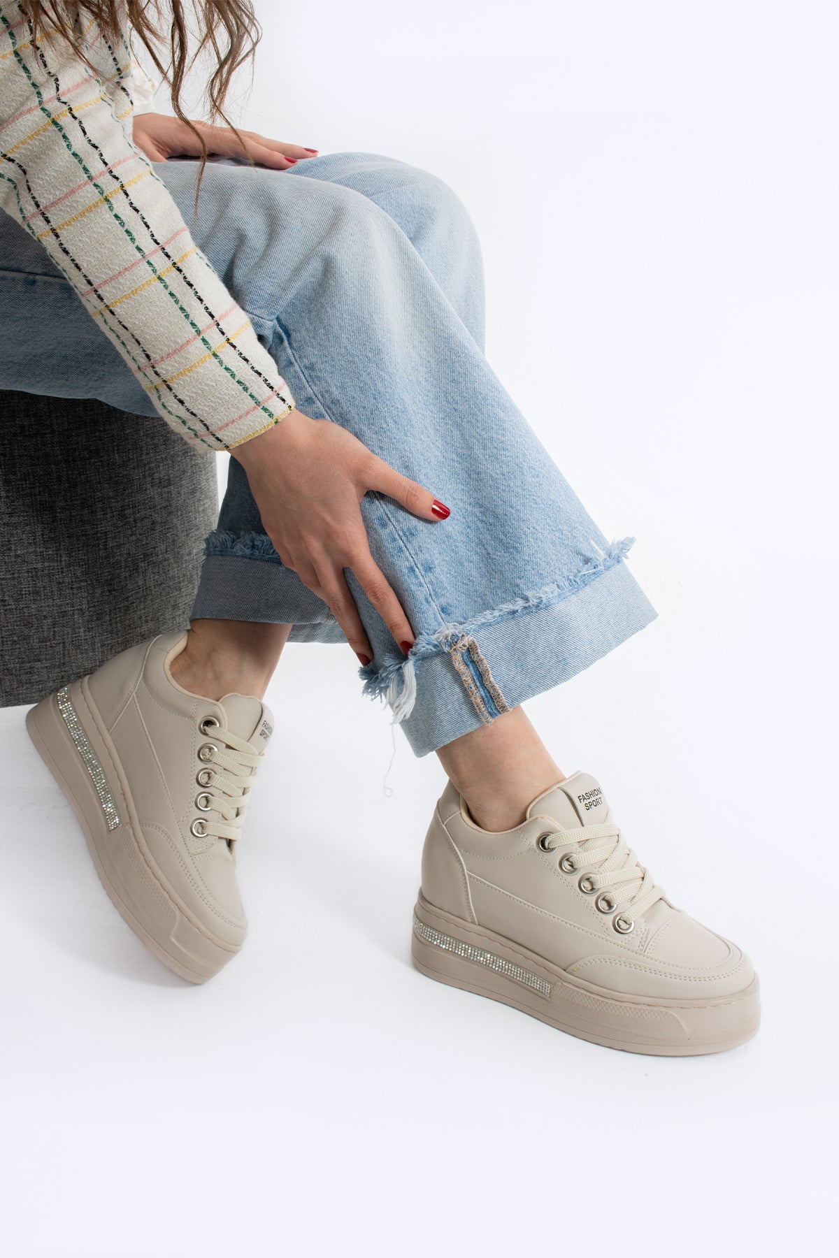 Dora Gizli Ökçe Yüksek Taban Bağcıklı Kadın Spor Ayakkabı Sneaker