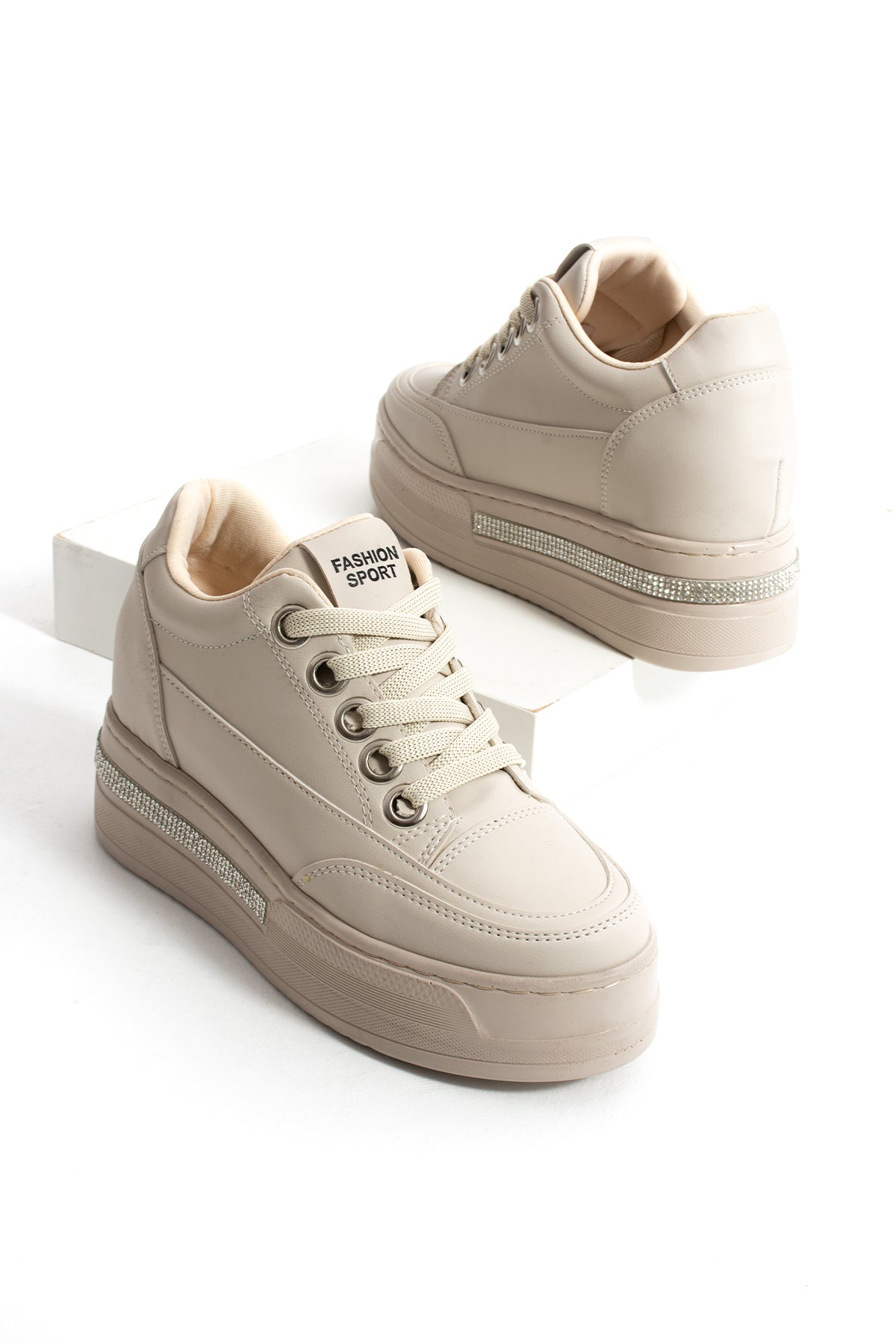 Dora Gizli Ökçe Yüksek Taban Bağcıklı Kadın Spor Ayakkabı Sneaker