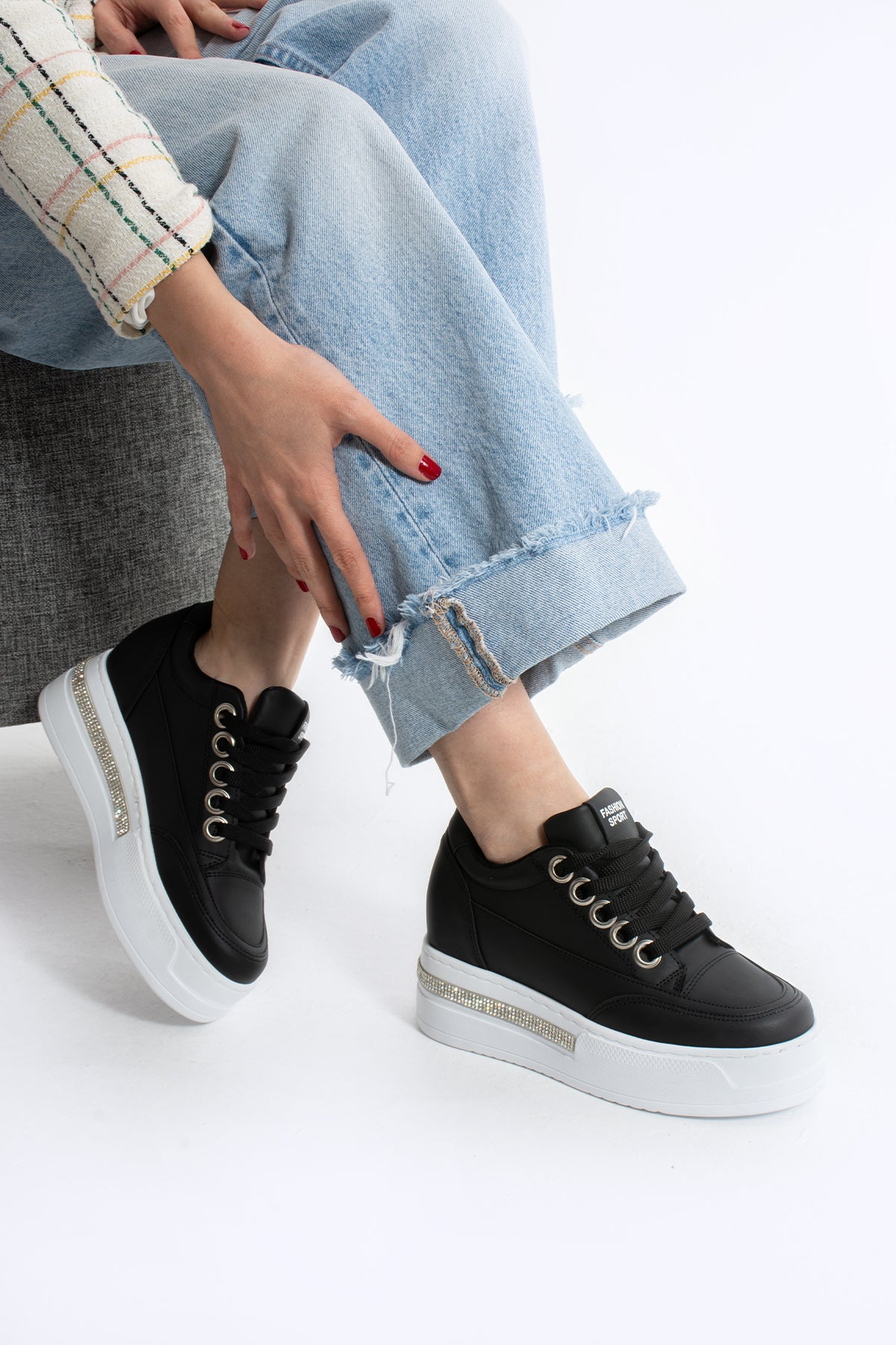 Dora Gizli Ökçe Yüksek Taban Bağcıklı Kadın Spor Ayakkabı Sneaker