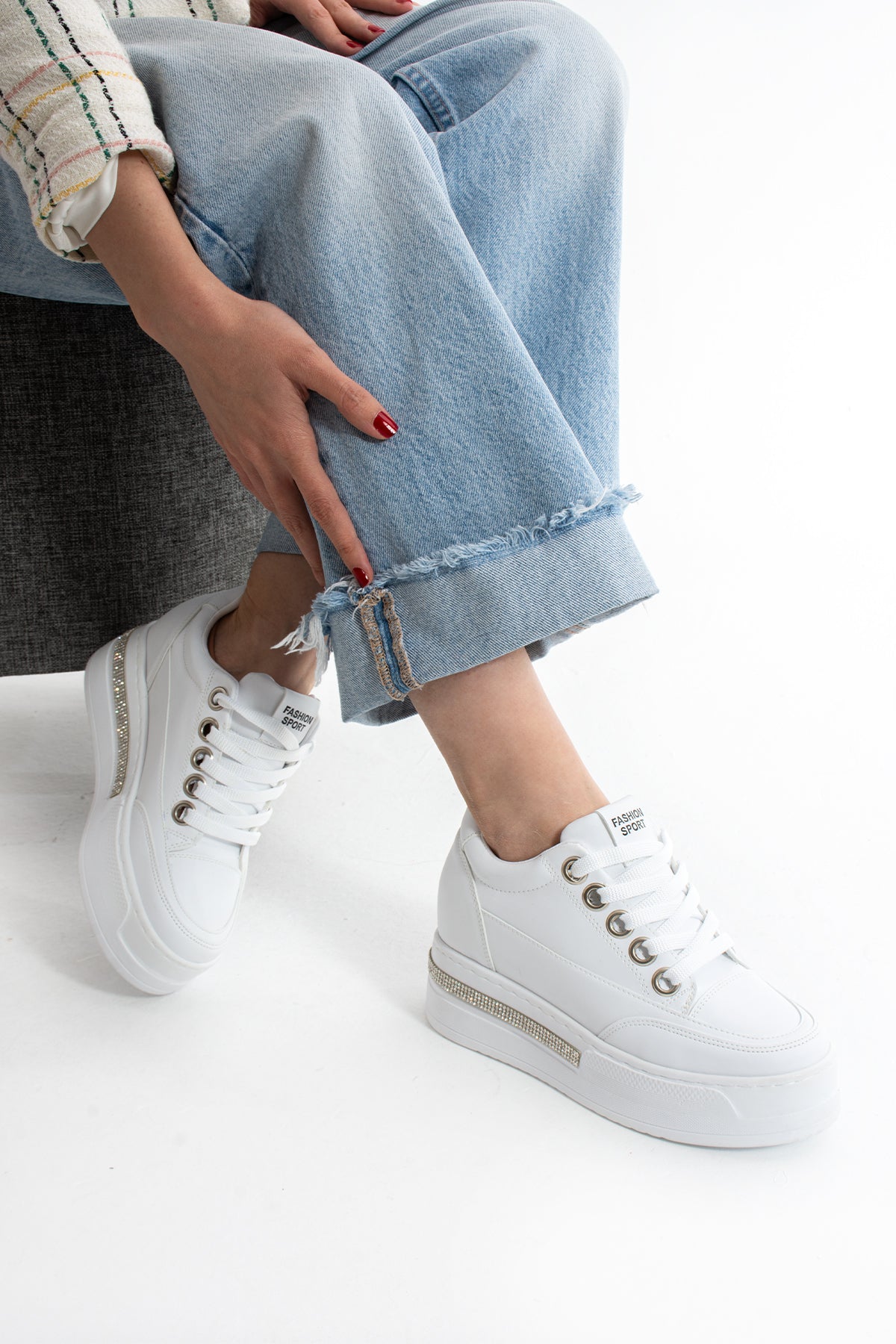 Dora Gizli Ökçe Yüksek Taban Bağcıklı Kadın Spor Ayakkabı Sneaker