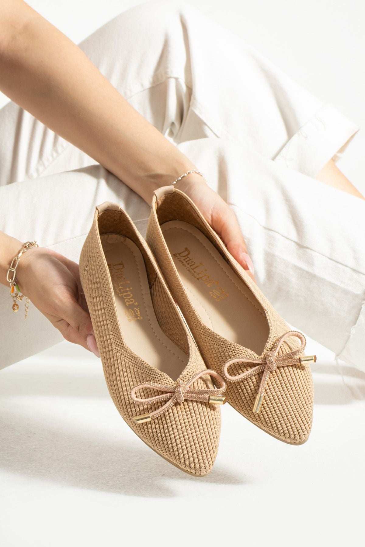 Kadın Kurdele Detaylı Sivri Burun Şık Triko Babet