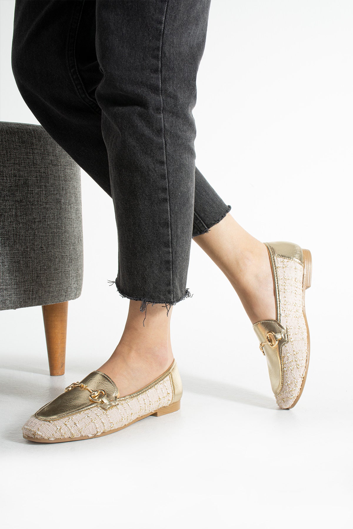 Mona Tüvit Kumaş Kadın Babet