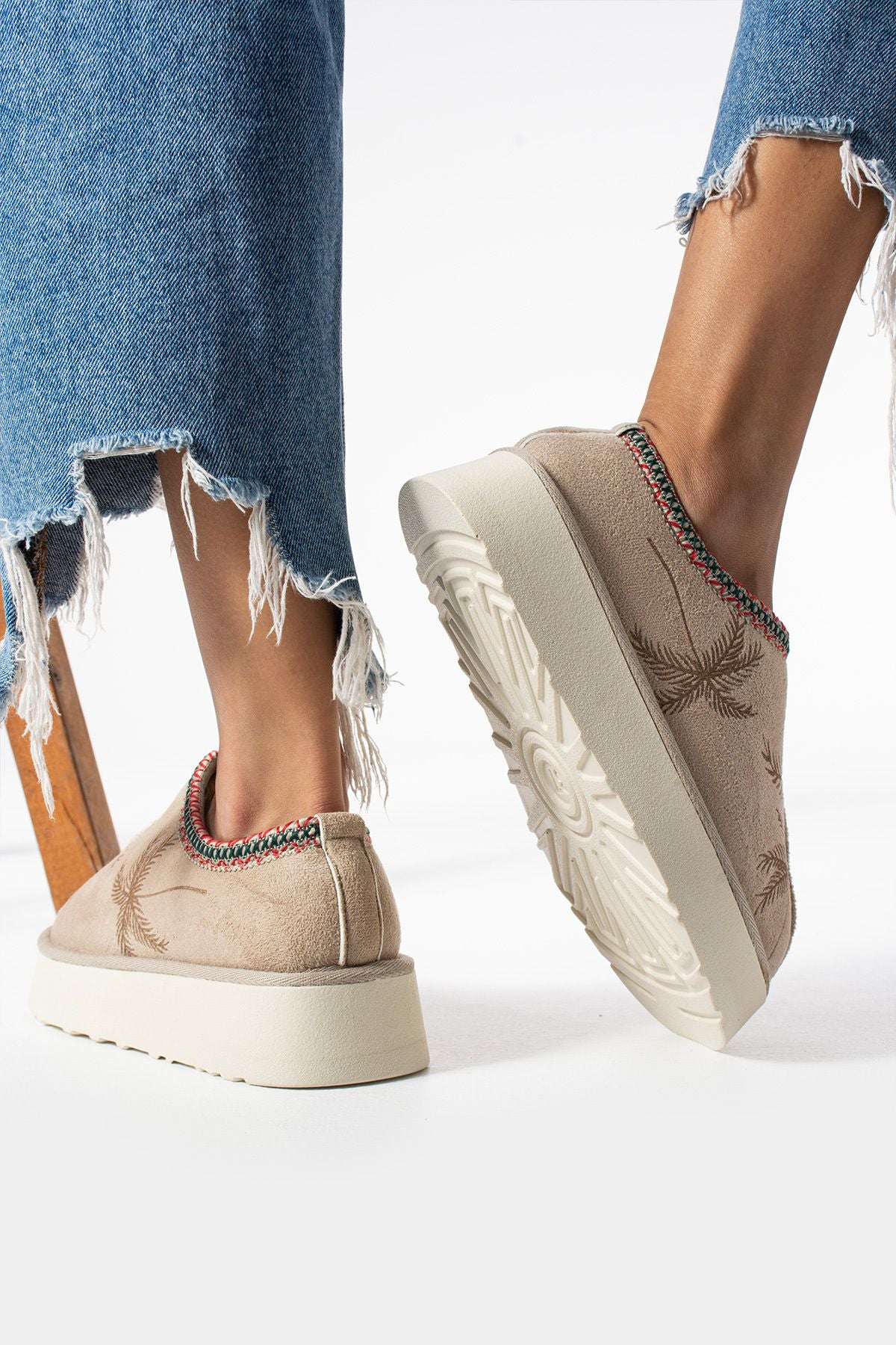 Süet İçi Kürklü Rahat Şık Düz Termal Kaydırmaz Taban Soğuğa Dayanıklı Panduf Ev Botu